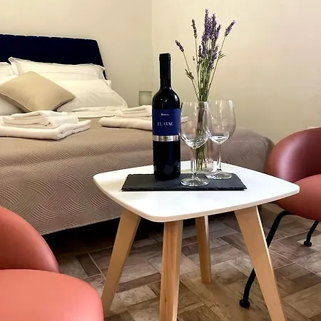 Mezo Near Diocletian Palace * Split