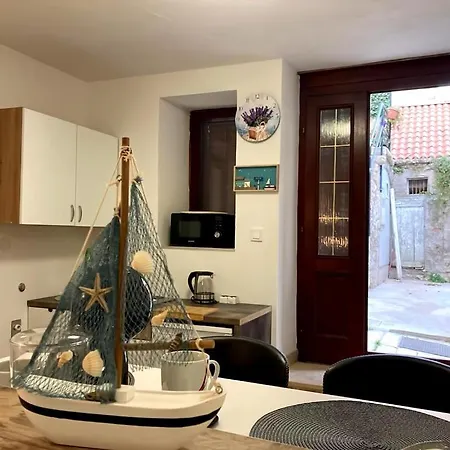 Mezo Near Diocletian Palace * Split